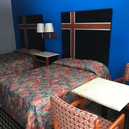 Fulton Inn Lodge West Экстерьер фото