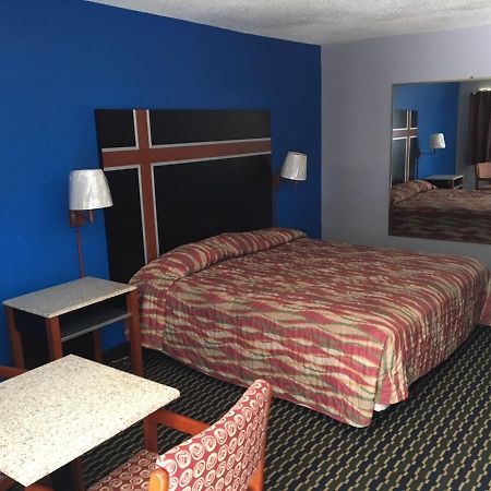 Fulton Inn Lodge West Экстерьер фото